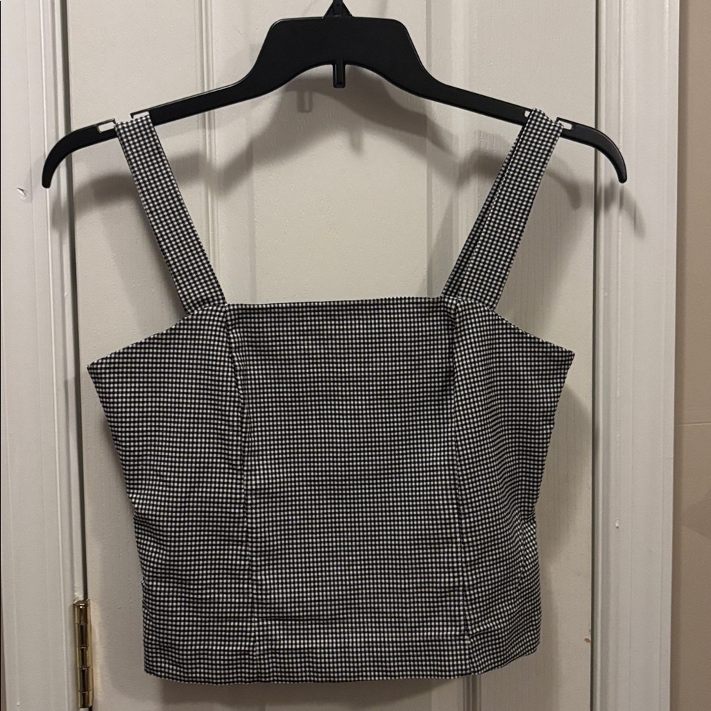 Cupcakes & Cashmere Monochrome Houndstooth Top